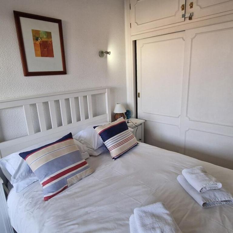 Condo with Pool & Mediterranean Views - Apartamento - 8