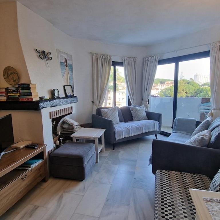 Condo with Pool & Mediterranean Views - Apartamento - 6