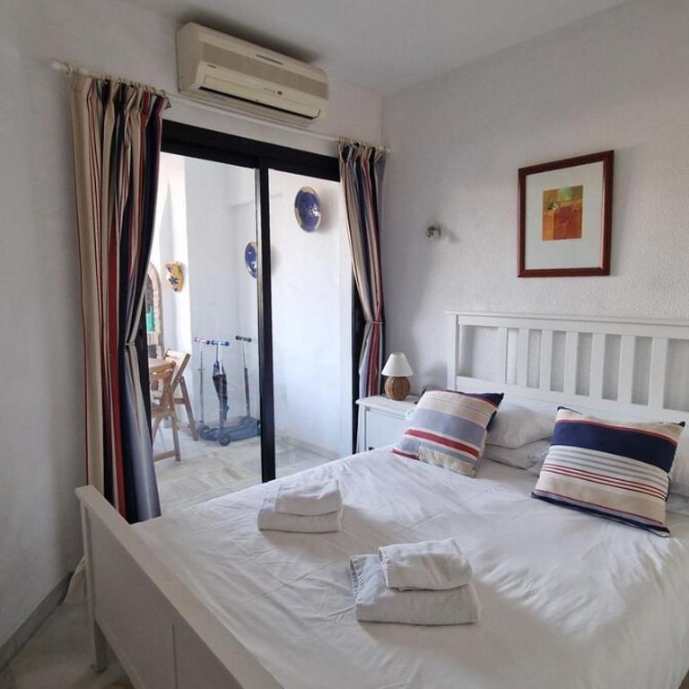 Condo with Pool & Mediterranean Views - Apartamento - 24