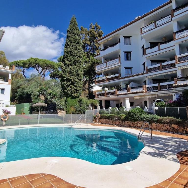 Condo with Pool & Mediterranean Views - Apartamento - 3