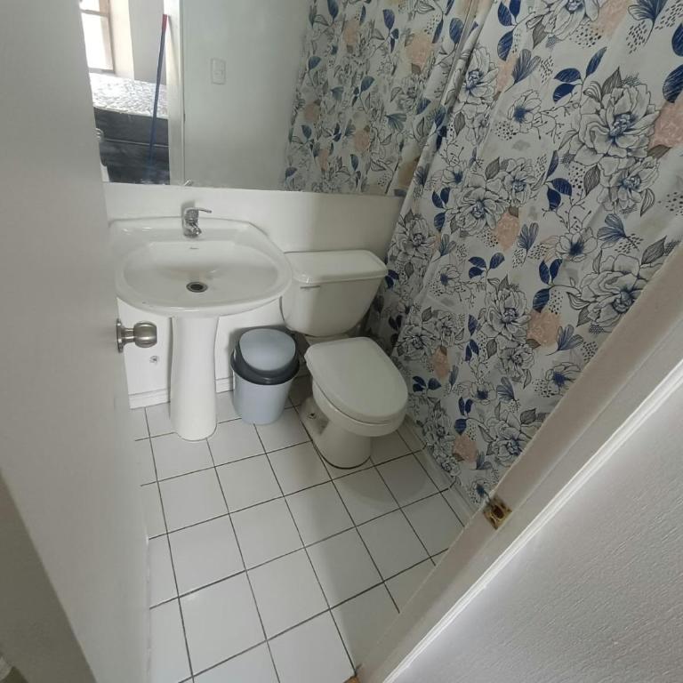 A pasos de Metro Hospitales - One-Bedroom Apartment - 10