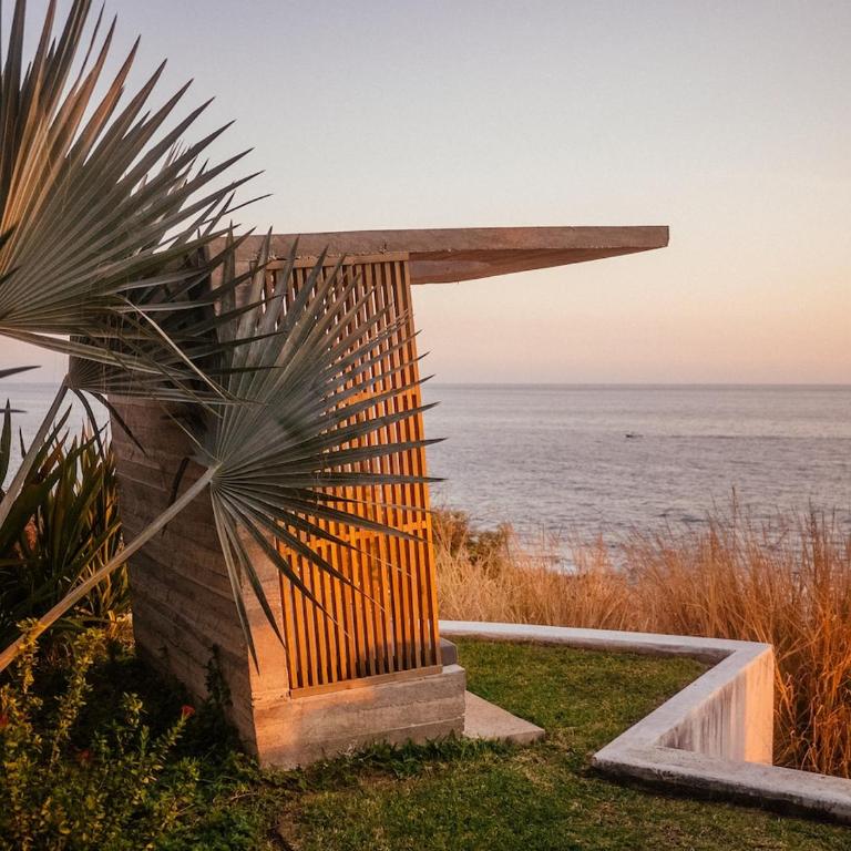 Luna and Pelicano - Elegant Twin Oceanfront Villas - Villa - 4