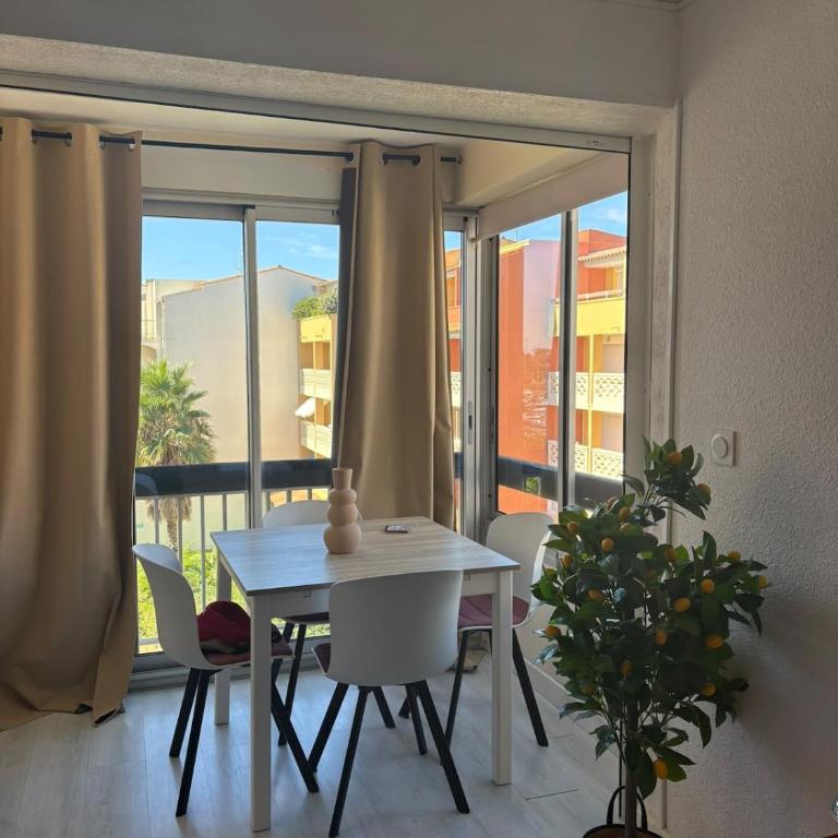 Charmant T2 avec loggia - Port Malfato - Rénové et lumineux - Apartamento de 1 dormitorio - 15