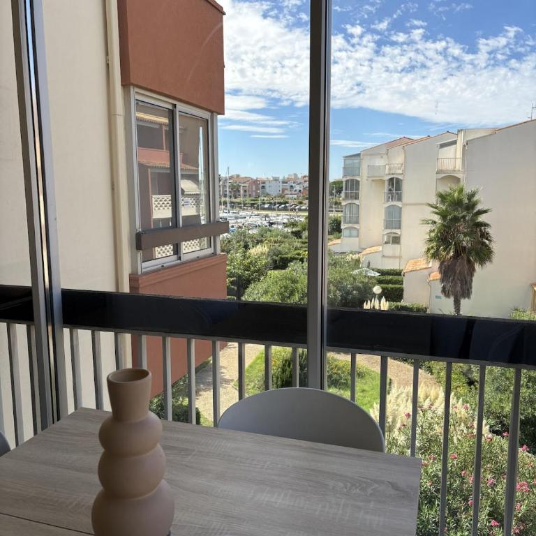 Charmant T2 avec loggia - Port Malfato - Rénové et lumineux - Apartamento de 1 dormitorio - 17