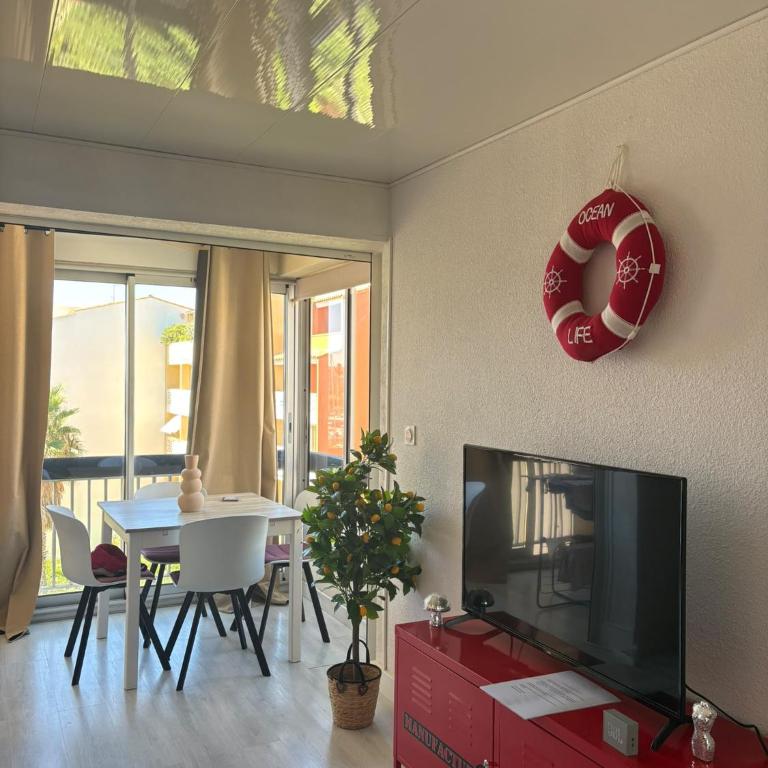 Charmant T2 avec loggia - Port Malfato - Rénové et lumineux - Apartamento de 1 dormitorio - 9