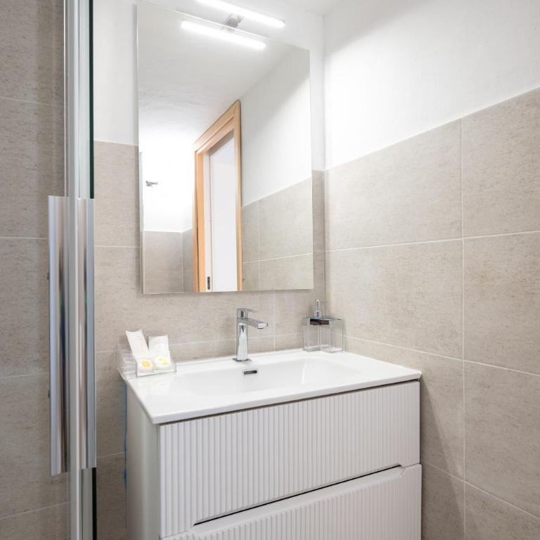 Villa Bianca with a heated swimming pool - Villa - 53