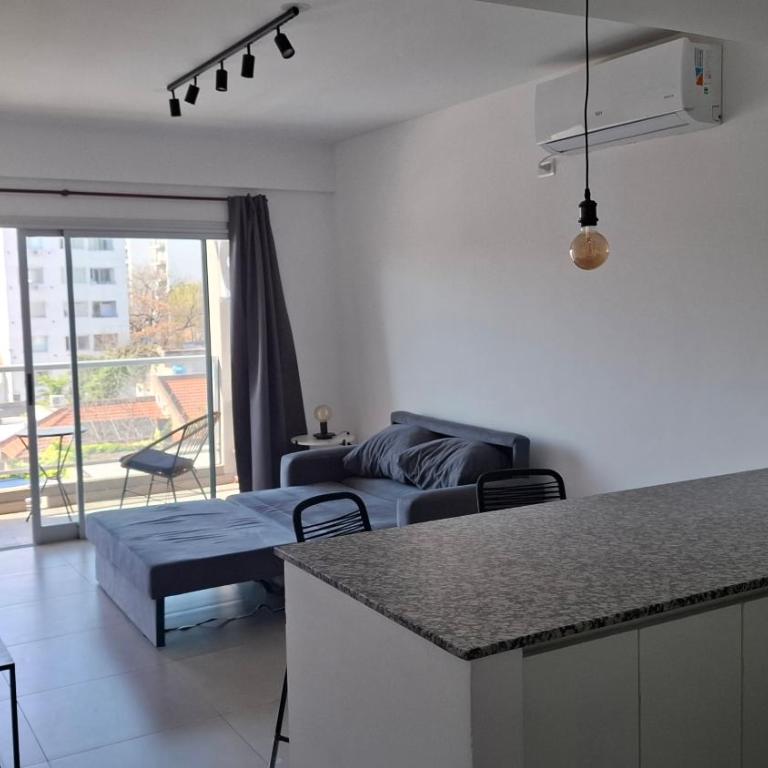 Ads DEPARTAMENTOS - Apartamento de 1 dormitorio - 2