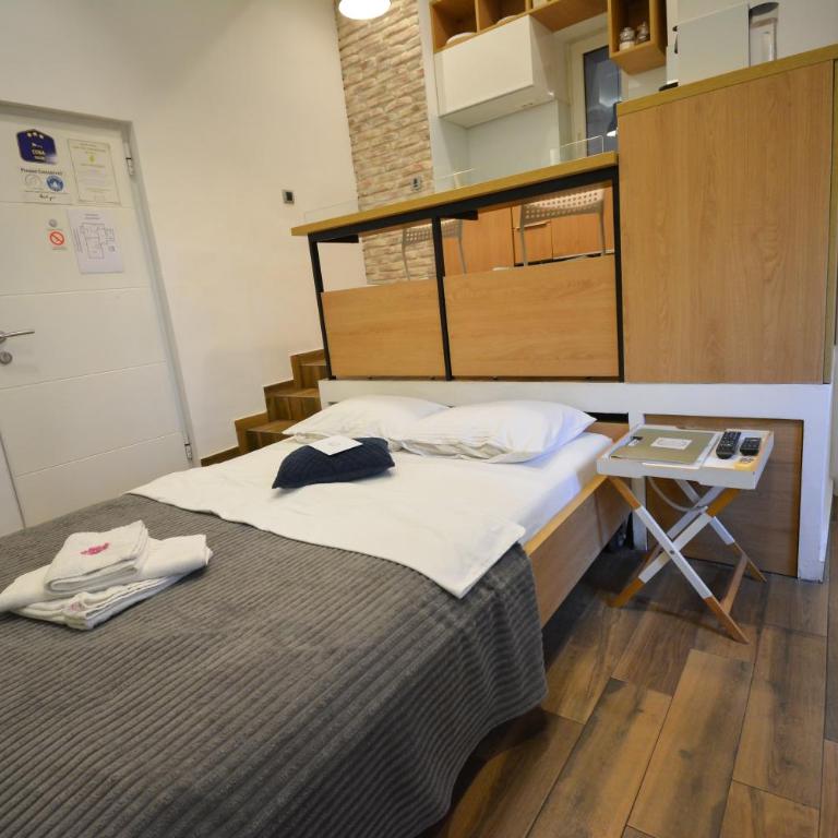 The Bohemian Residence - Studio-Apartment - 5