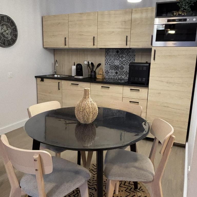 Cocon Castetnau, au calme centre-ville Pau 39 m2 - Appartement 1 Chambre - 5