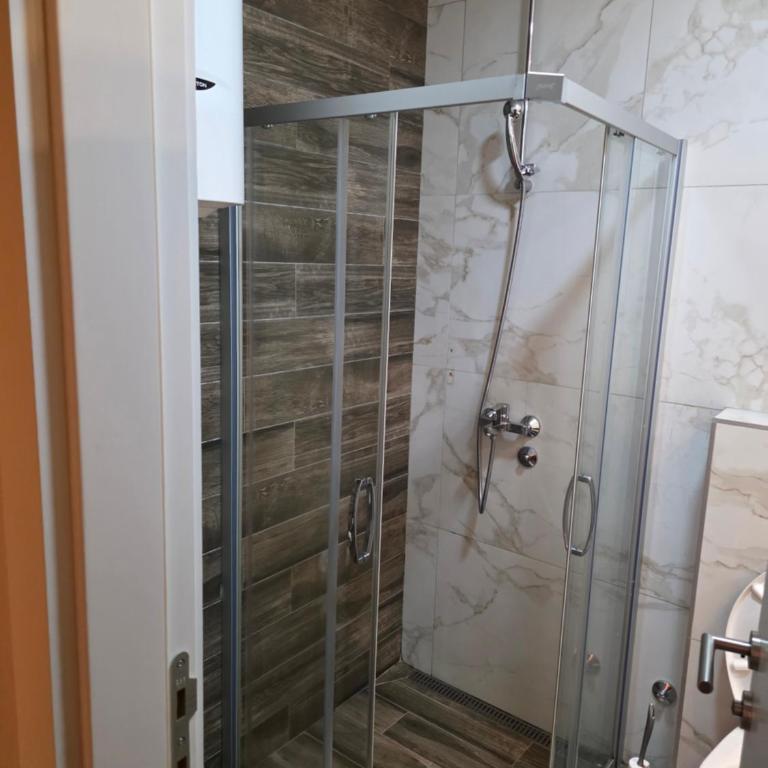Aura suites 1 - One-Bedroom Apartment - 6