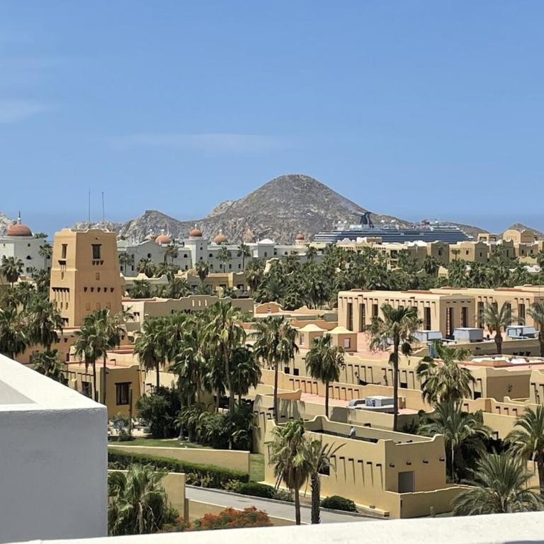 Walk to Beach, King Bed 2B2 Condo Newly Furnished - Apartment mit 2 Schlafzimmern, einem Balkon und Meerblick - 32