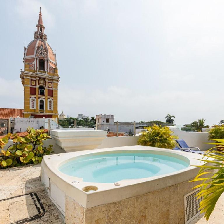 Boutique Stay in Historic Center & Local Concierge - Two-Bedroom Apartment - 33