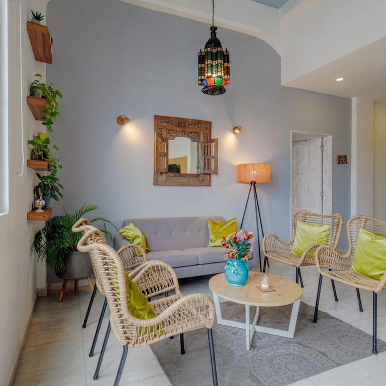 Boutique Stay in Historic Center & Local Concierge - Two-Bedroom Apartment - 48