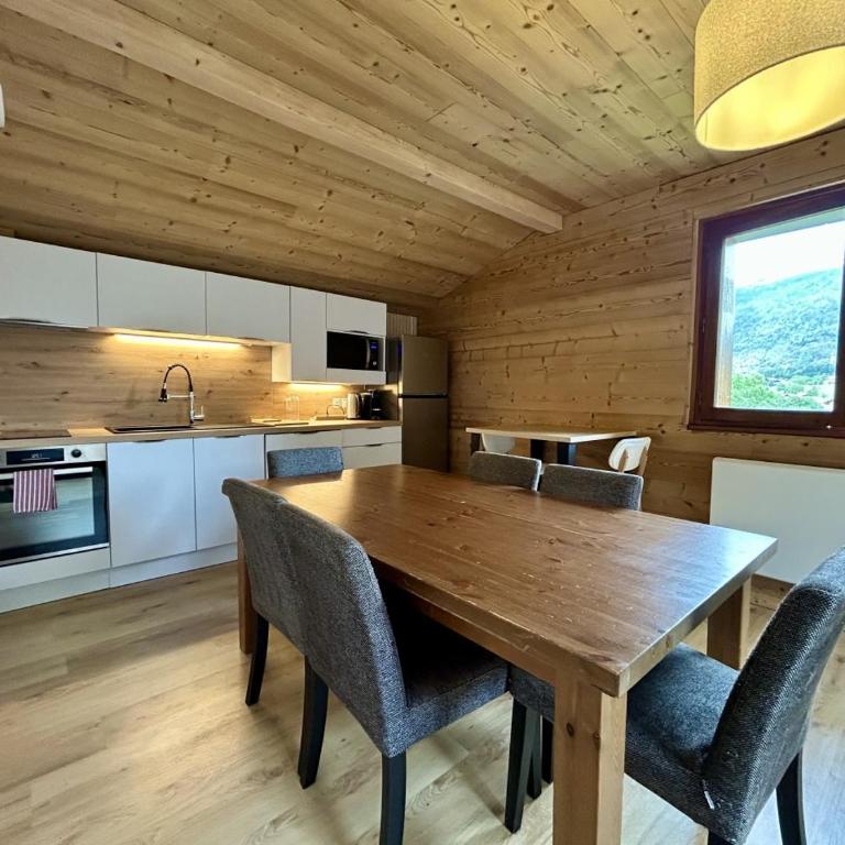 Bel appartement lumineux, 8 pers, vue montagne - Appartement 3 Chambres - 5