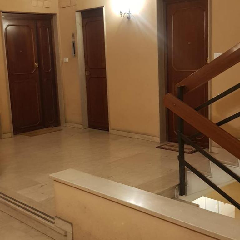 Aventino-Piramide Quiet Studio with Garden-View Terrace - Appartamento Monolocale con 1 Letto Matrimoniale - 17