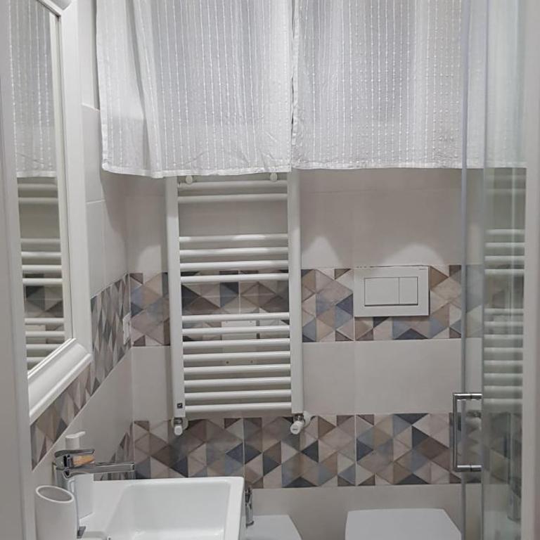 Aventino-Piramide Quiet Studio with Garden-View Terrace - Appartamento Monolocale con 1 Letto Matrimoniale - 14