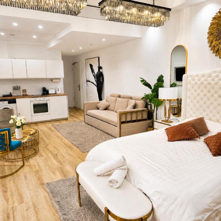 Lovely central apartment - Pool Gym Sauna extra buchbar - Appartement - Vue sur Piscine - 1