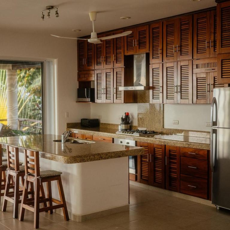 Refugio del Faro - Cliffside Villa Retreat Sleeps 16 - Villa - 11