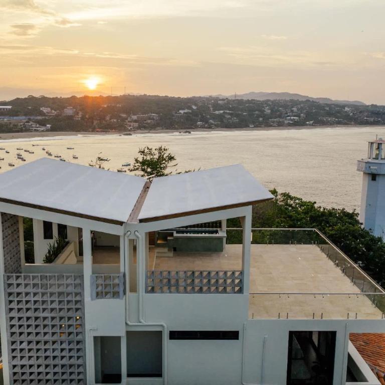 Refugio del Faro - Cliffside Villa Retreat Sleeps 16 - Villa - 70