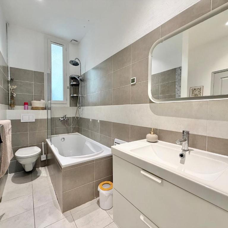 T3 Standing avec Terrasse au cœur de Cannes 4 pers - Appartement 2 Chambres - 23
