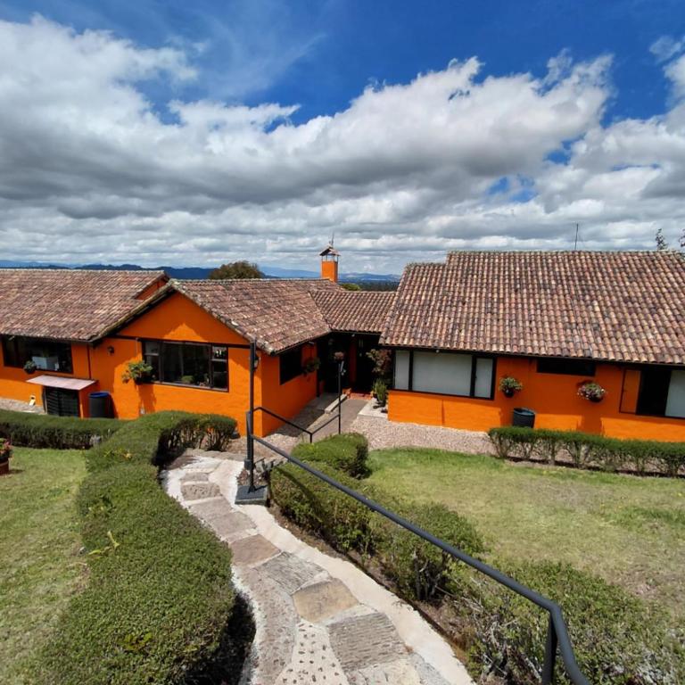 Finca Chiala - Habitación Triple - 2