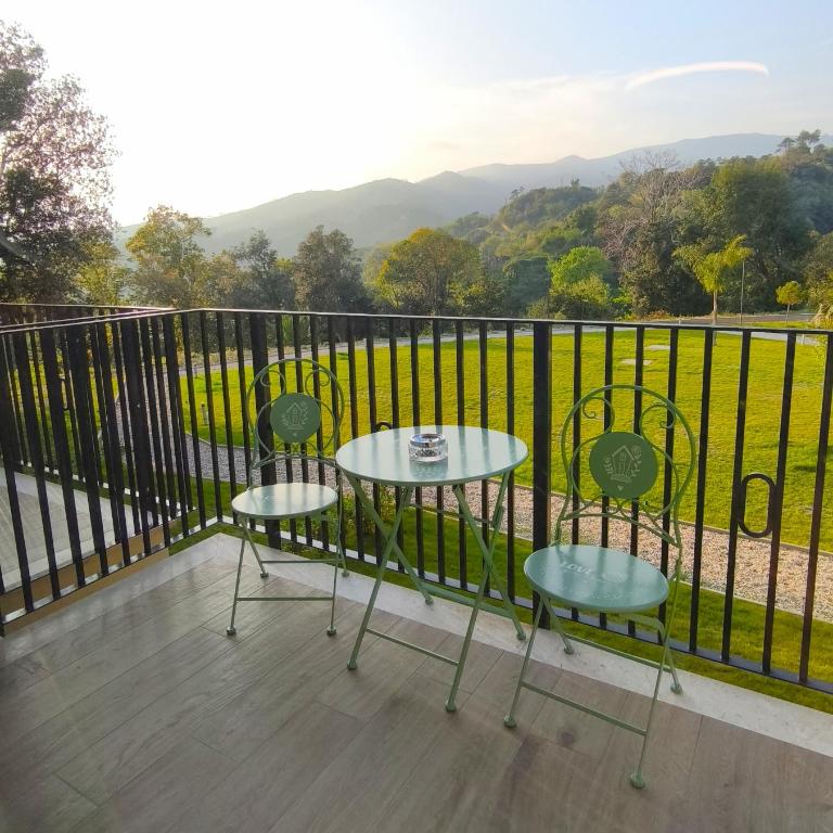 VillaPignone - Superior One-Bedroom Apartment with Balcony - 17