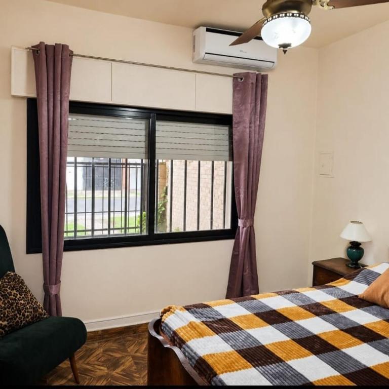 Amplia casa familiar-patio y parrilla - Two-Bedroom House - 3