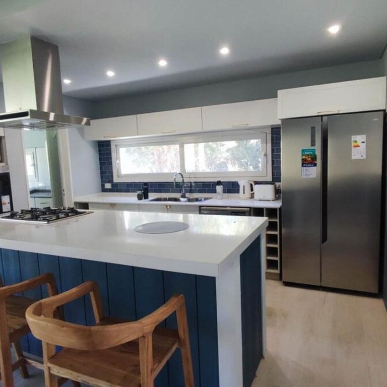 Casa Costa Esmeralda Con Pileta, 8 Personas, Hermosa! - Casa de 4 dormitorios - 24