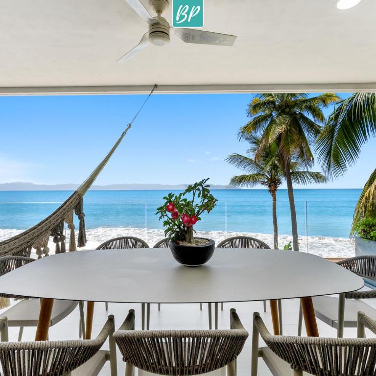 UDARA - Beachfront Luxury with Rooftop & Ocean Views - Apartamento con vistas al mar - 13