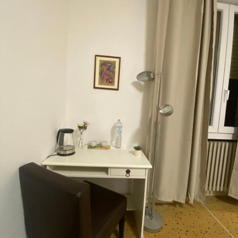 Casa Gobetti-Bologna Centrale - Camera Matrimoniale con Bagno Privato - 48