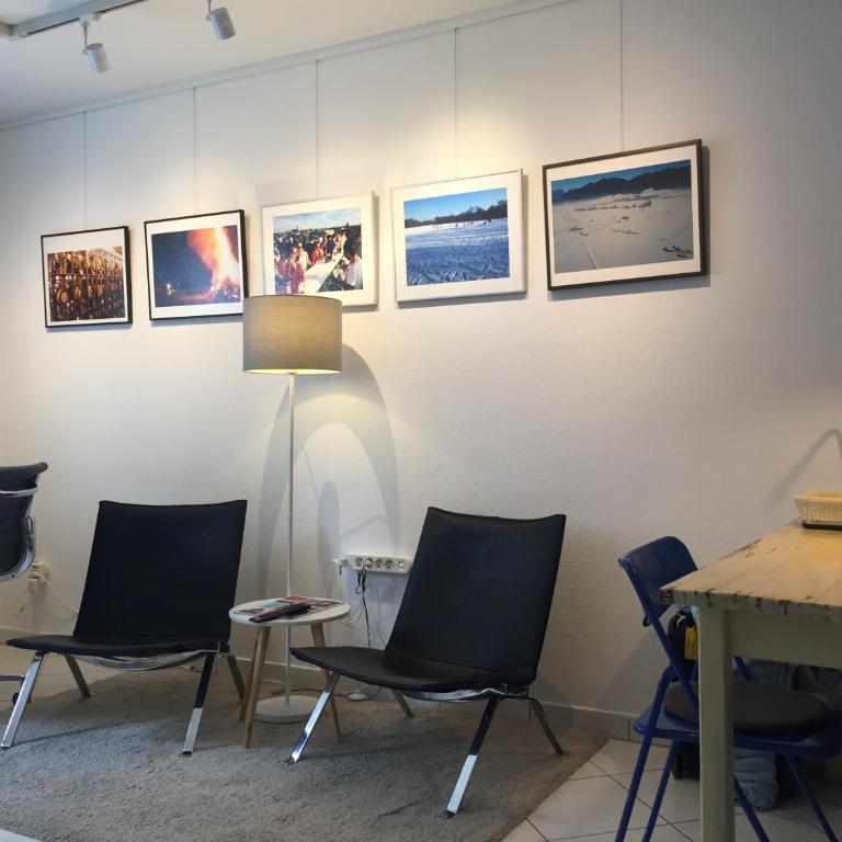 Quiet Oasis Universities/Arts District - Apartment - 4