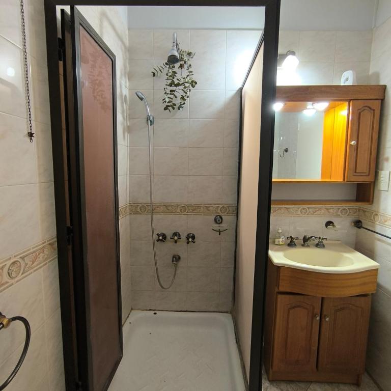 Departamento cerca de la Basilica de Luján 1 - Apartamento de 2 dormitorios - 12