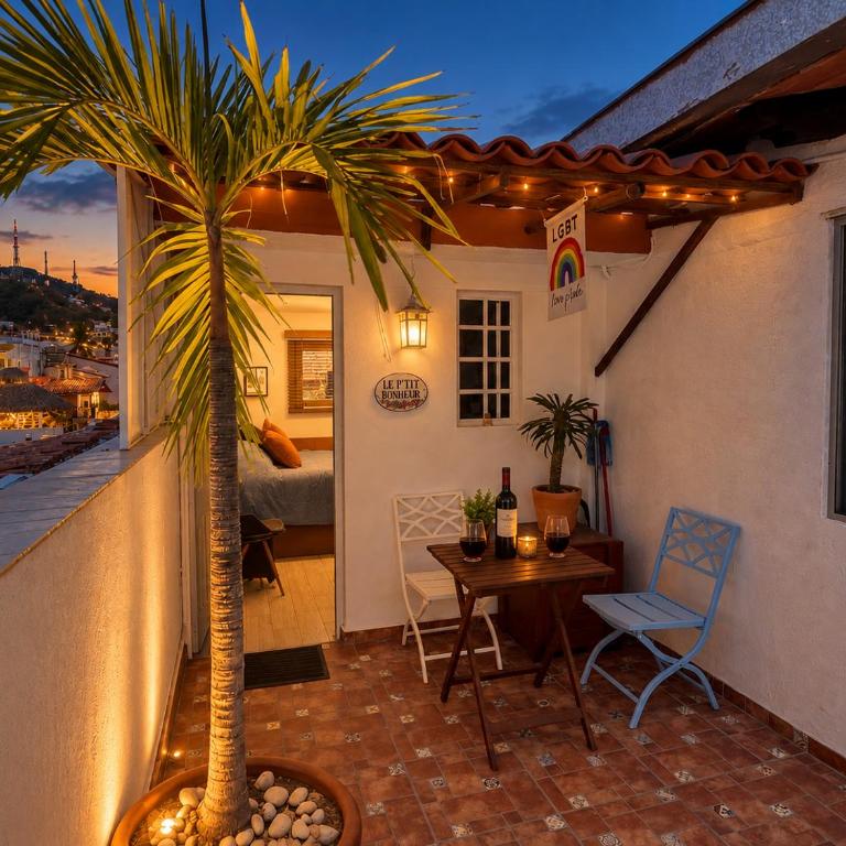 Le Petit Bonheur - Quiet - Rooftop - 3 min to Beach - One-Bedroom Apartment - 20
