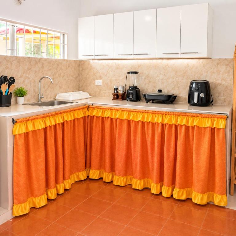 AlojamientoHappyHouseMelgar - Apartamento de 5 dormitorios - 8