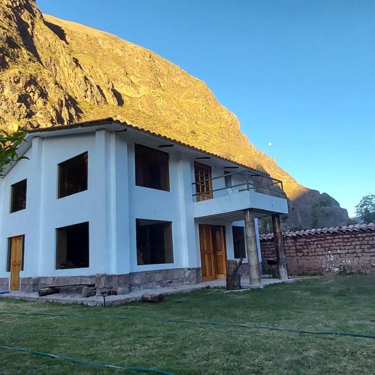 Peaceful Riverside Retreat - Kallpa Sonqo Wasi - Bed & Breakfast - Three-Bedroom Home - 1