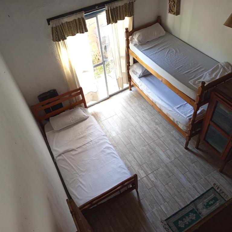 Hostel las Palmas - 10-Bed Mixed Dormitory Room - 2