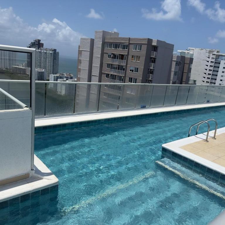 Apartamento Turístico cerca a playas de Marbella - Three-Bedroom Apartment - 4