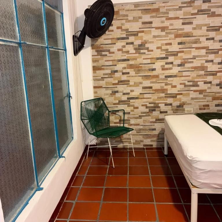 Casa Roma - Habitación Cuádruple con baño privado - 7