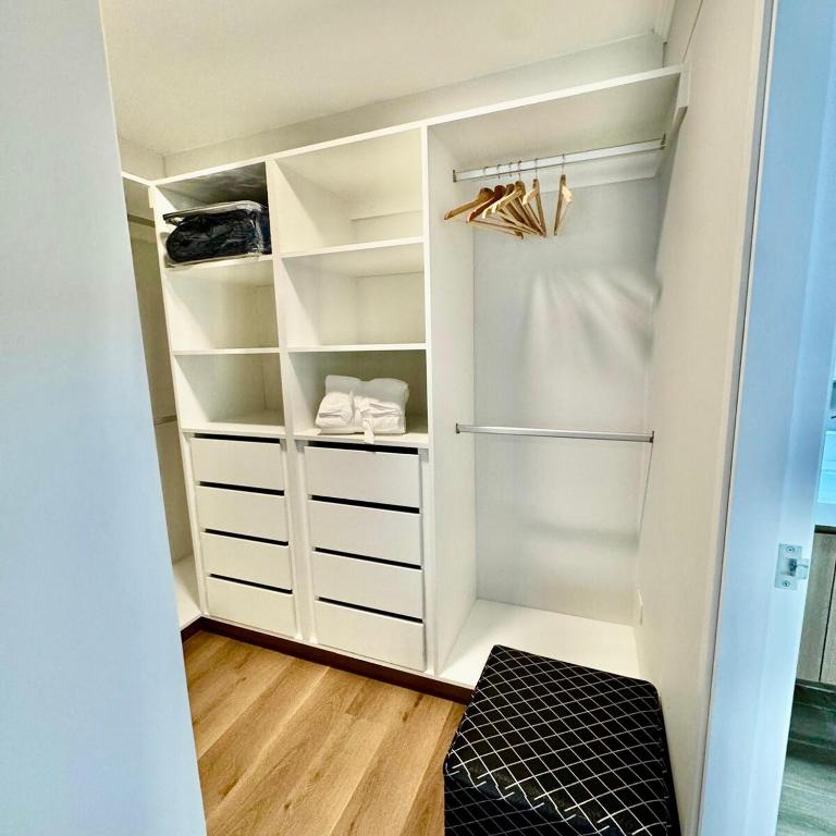 New apartment with garage near Kennedy Park and Larcomar - Apartamento de 2 dormitorios - 11