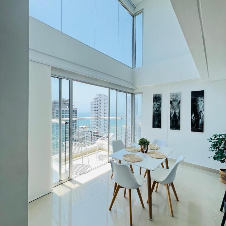 Espectacular loft moderno piso 17 con vista al mar - One-Bedroom Apartment - 1