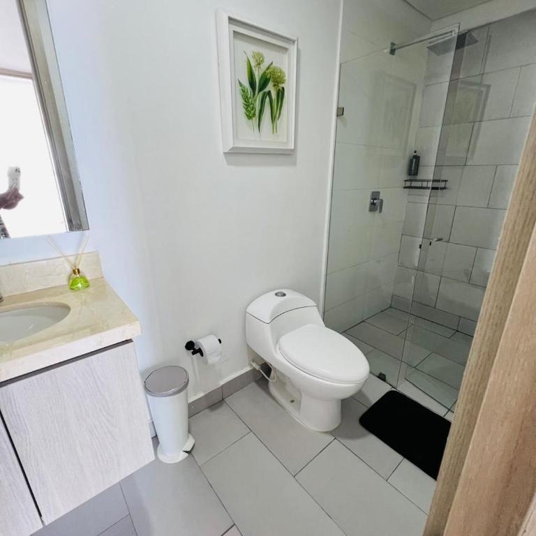 Espectacular loft moderno piso 17 con vista al mar - One-Bedroom Apartment - 19