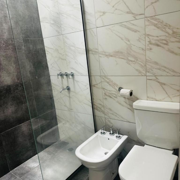 Duplex Luminoso Altos del Paracao - One-Bedroom House - 5