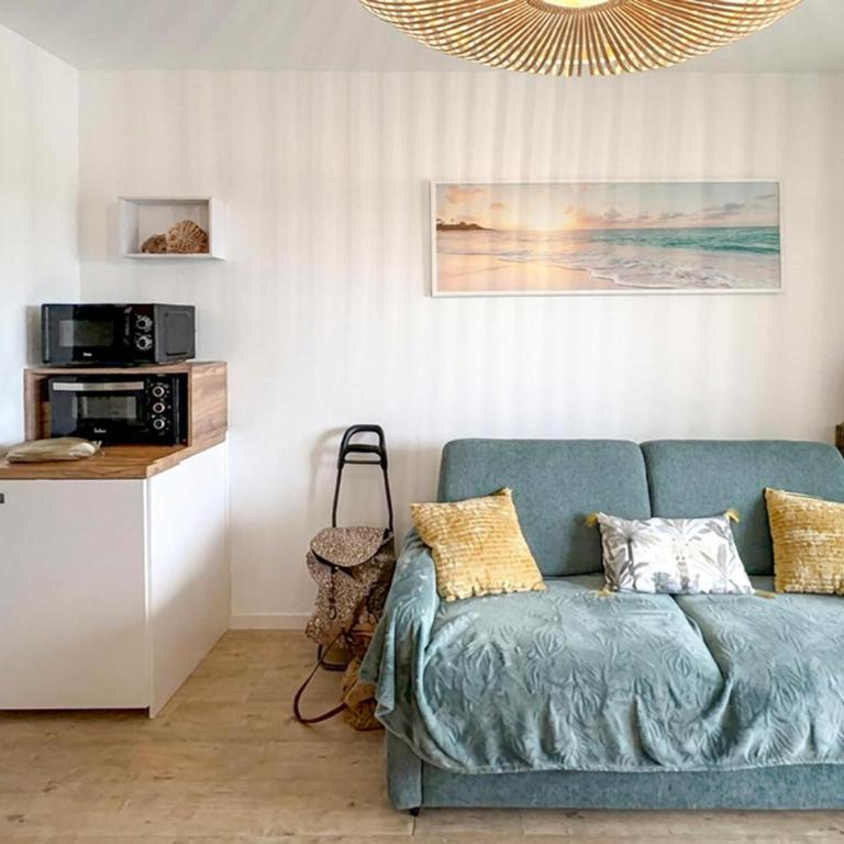 1 Bedroom Cozy Apartment In Cavalaire-Sur-Mer - Appartement 1 Chambre - 4