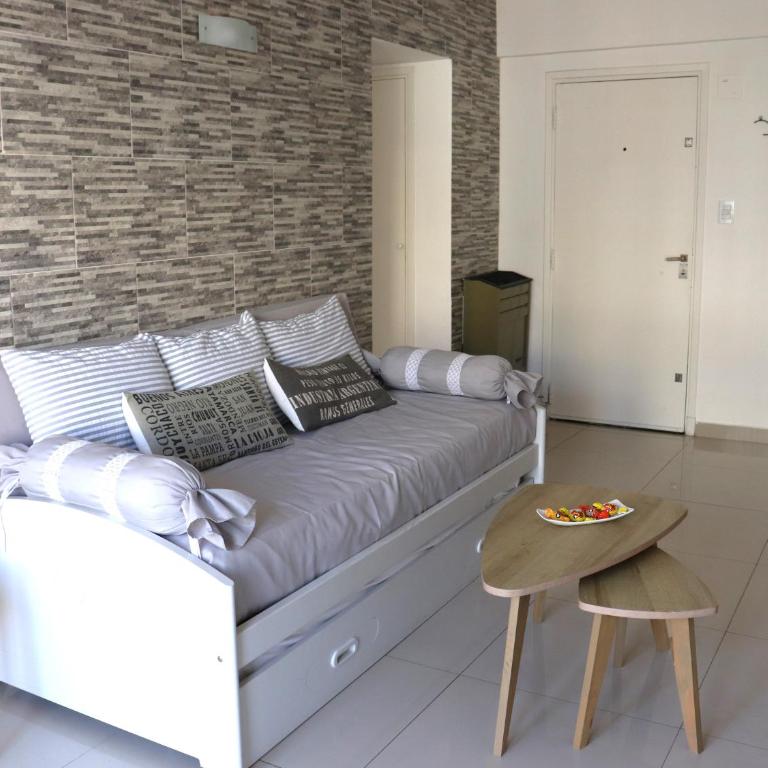 Balcón con Vista al Mar a 2 Cuadras de la Costa - Playa Grande, Zona Alem - Apartamento de 1 dormitorio - 26