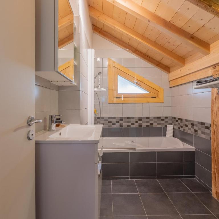 Chalet Les Airelles Mont-Blanc View - Happy Rentals - Chalet - 15