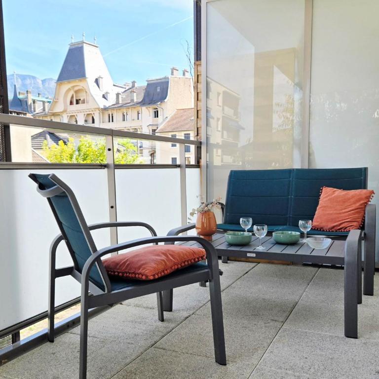 LE 84 - Entre ville et lac, au calme - terrasse - place de parking SEJOURAIXLESBAINS - Apartamento de 1 dormitorio - 6