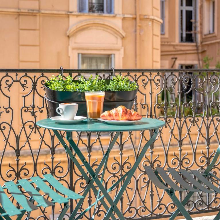 Quiet and luxurious apartment - Cannes Center - Appartement 2 Chambres - 5