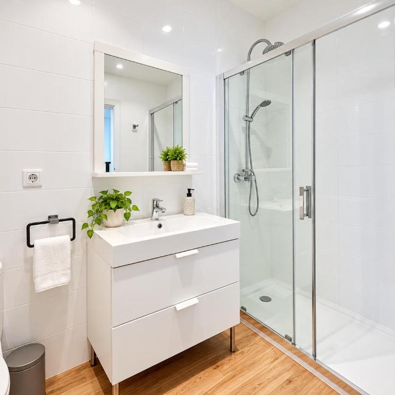 CENTRO HISTORICO - Best Location, Bright, Spacious & Quiet - Apartamento de 2 dormitorios - 17