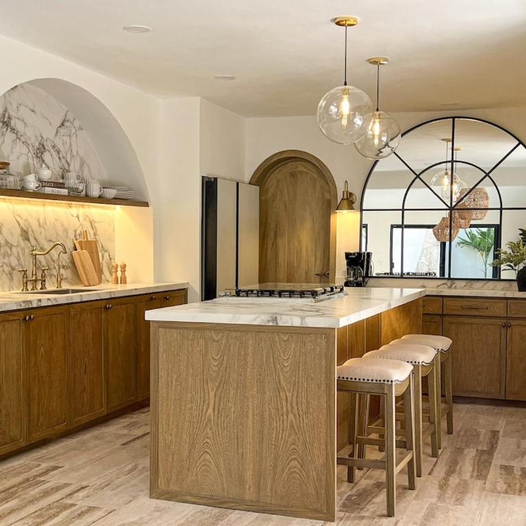 Entire Private Villa in HZ - Pool & Outdoor Living - Three-Bedroom Villa - 43