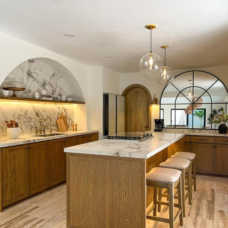 Entire Private Villa in HZ - Pool & Outdoor Living - Three-Bedroom Villa - 47